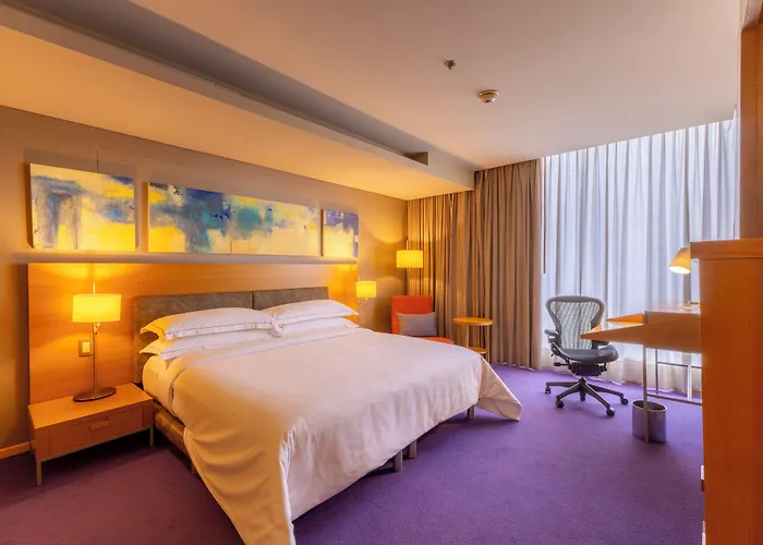 Hotel Barceló Santa Fe 5*